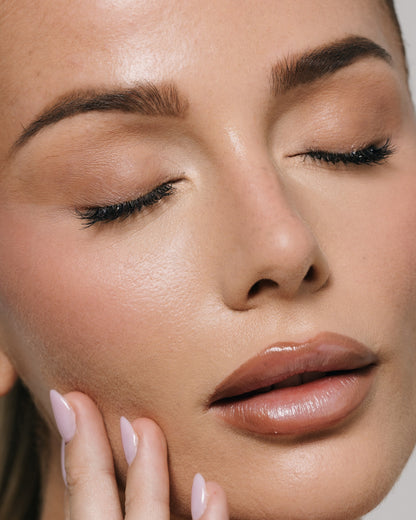 ESSENTIAL LIPGLOSS